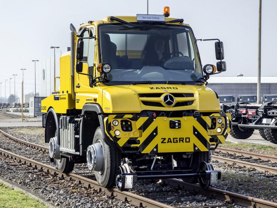  Mercedes-Benz Unimog U 423 2013 года  (фото 1 из 24)